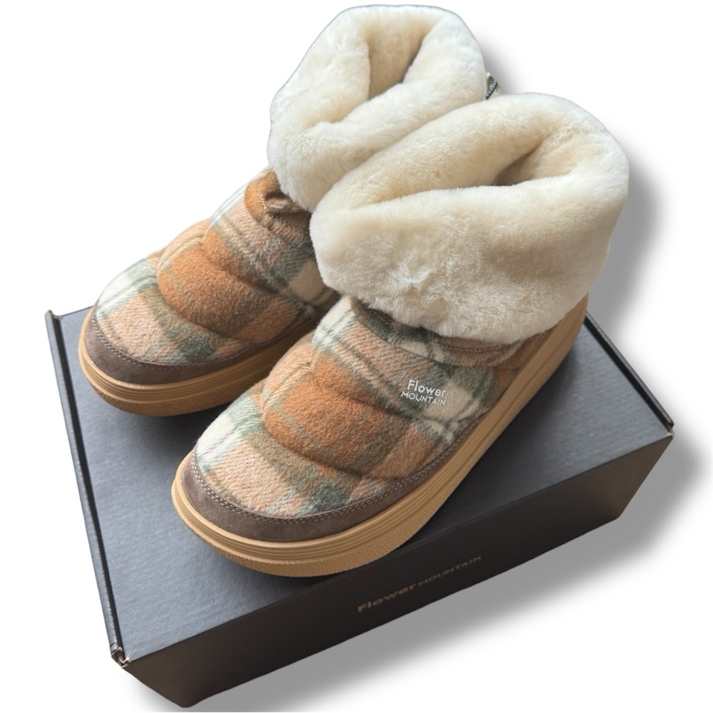 Flower Mountain Fami Woolen Suede Ankle Boots EU 41